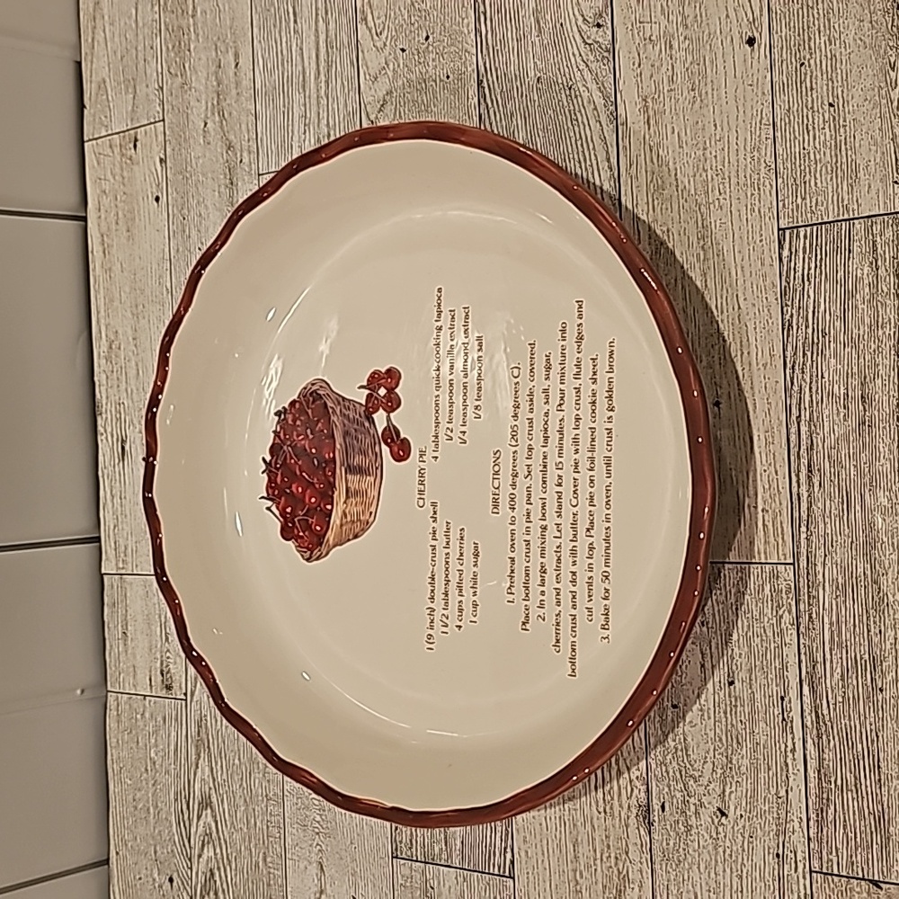 Cherry pie, pie pan with recipe